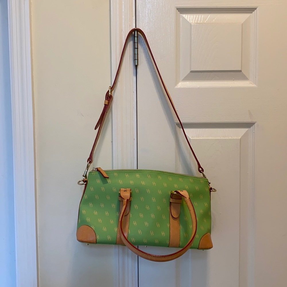 Dooney & Bourke bag